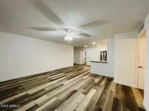 4544 N 48th Dr, Phoenix, AZ 85031 photo 8
