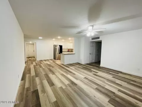 4544 N 48th Dr, Phoenix, AZ 85031 photo 6