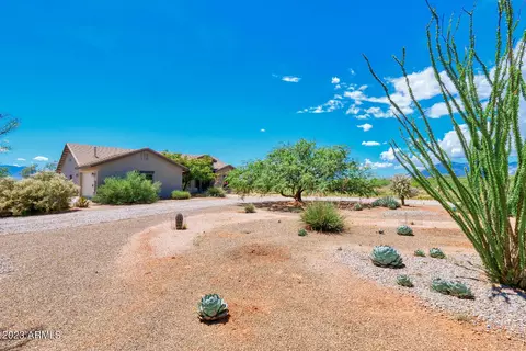 10112 E Chippewa St, Hereford, AZ 85615 photo 2