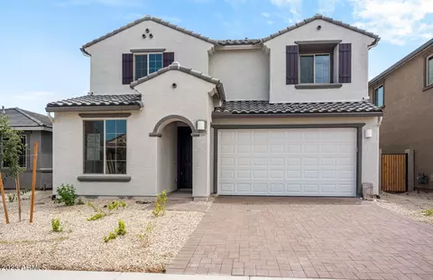 9015 W San Juan Ave, Glendale, AZ 85305