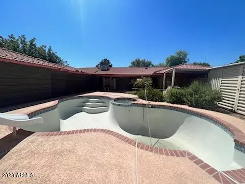 2448 Emerald Ave, Mesa, AZ 85204 photo 5