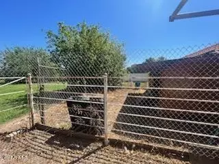 2448 Emerald Ave, Mesa, AZ 85204 photo 4
