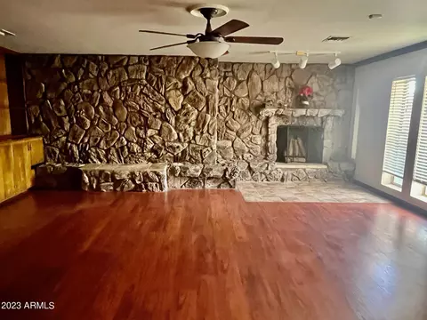 2448 Emerald Ave, Mesa, AZ 85204 photo 8