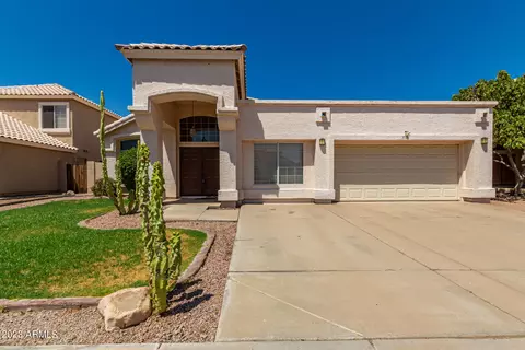 392 W Palomino Dr, Tempe, AZ 85284