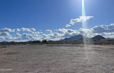 43900 W Campbell Rd #74, Tonopah, AZ 85354