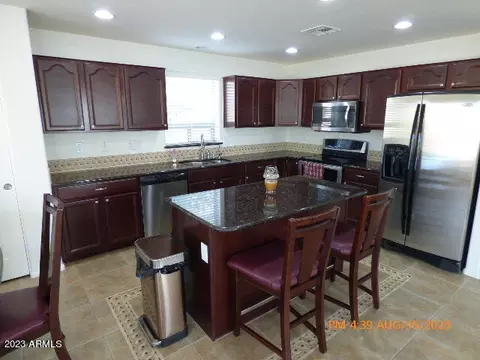 2814 E Park View Ln, Phoenix, AZ 85024 photo 9