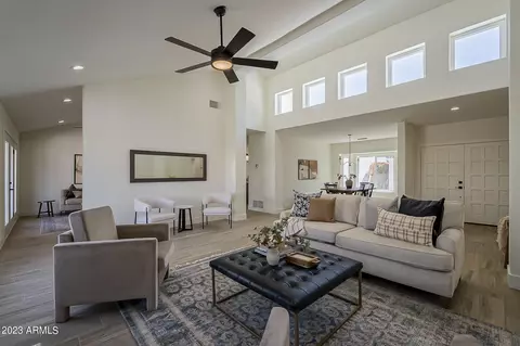 9906 E Topaz Dr, Scottsdale, AZ 85258