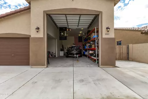 18443 W Foothill Dr, Surprise, AZ 85387