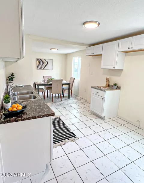 808 S 30th Dr, Phoenix, AZ 85009 photo 15