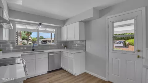 307 E 8th Dr, Mesa, AZ 85210 photo 8