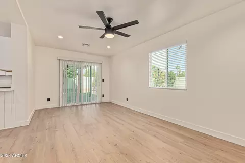 6621 N 8th Pl, Phoenix, AZ 85014 photo 7