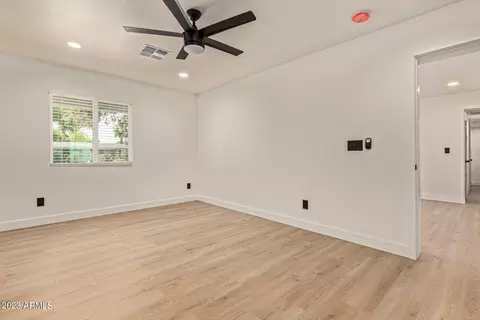 6621 N 8th Pl, Phoenix, AZ 85014 photo 11