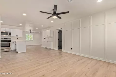 6621 N 8th Pl, Phoenix, AZ 85014 photo 2