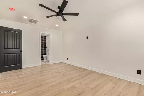 6621 N 8th Pl, Phoenix, AZ 85014 photo 13