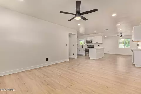 6621 N 8th Pl, Phoenix, AZ 85014 photo 6