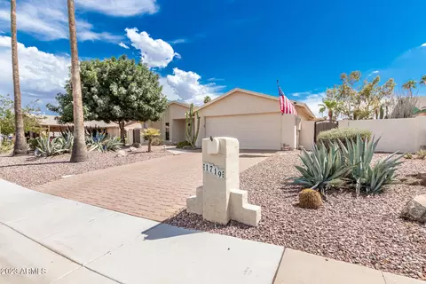 1719 W Palomino Dr, Chandler, AZ 85224