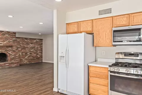 1633 E Northshore Dr, Tempe, AZ 85283 photo 13