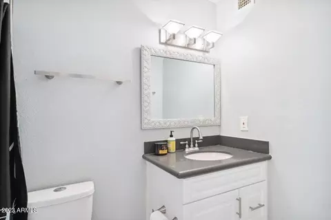 3882 N 30th St, Phoenix, AZ 85016 photo 7