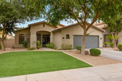 1702 E Bruce Ave, Gilbert, AZ 85234 photo 2