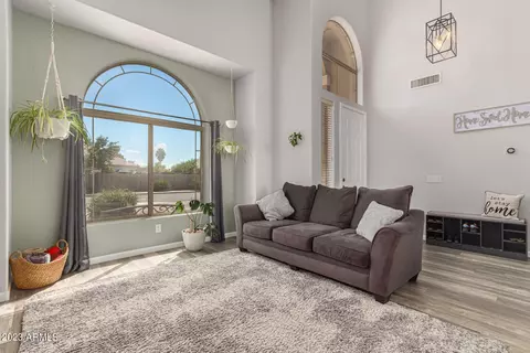 2558 E Santa Rosa Dr, Gilbert, AZ 85234 photo 9