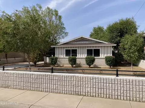 5022 W Tuckey Ln, Glendale, AZ 85301