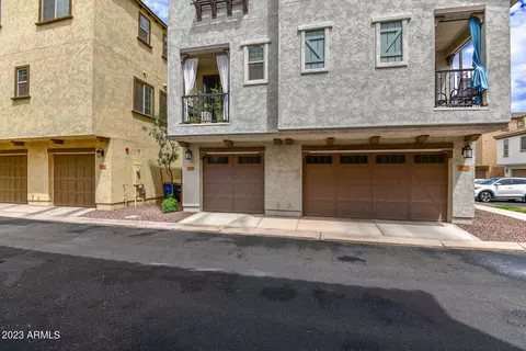 1748 E Hampton Ln, Gilbert, AZ 85295 photo 2