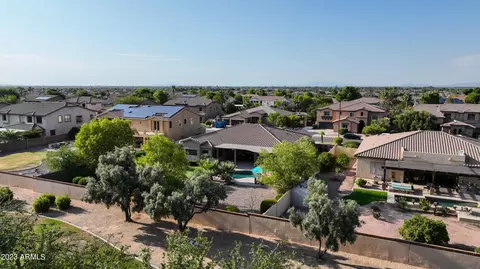 4183 E Ravenswood Dr, Gilbert, AZ 85298 photo 28