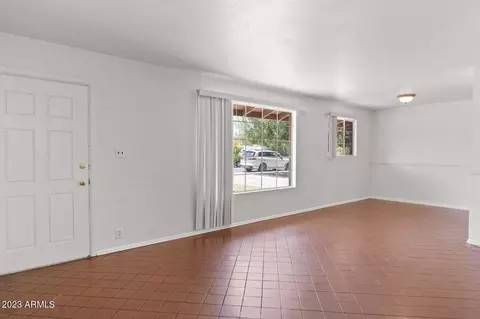 1440 E Hudson Dr, Tempe, AZ 85281 photo 9
