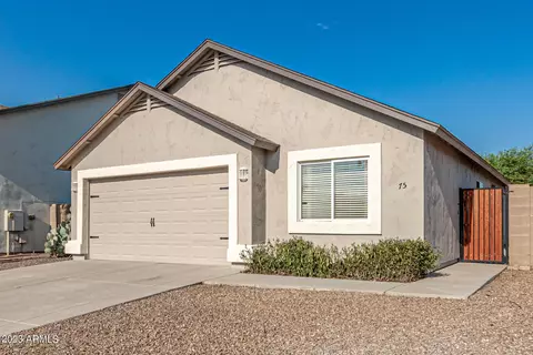 1811 S 39th St #75, Mesa, AZ 85206