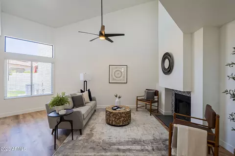 1030 E Louis Way, Tempe, AZ 85284