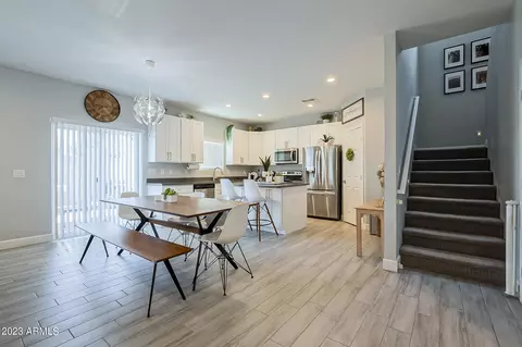 1013 E Odeum Ln, Phoenix, AZ 85040 photo 11
