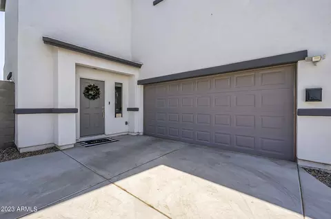 1013 E Odeum Ln, Phoenix, AZ 85040 photo 4