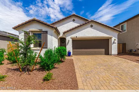 17668 W Buckhorn Trl, Surprise, AZ 85387