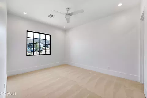 8323 E Regina Cir, Mesa, AZ 85207 photo 29
