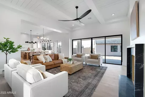 8323 E Regina Cir, Mesa, AZ 85207 photo 7