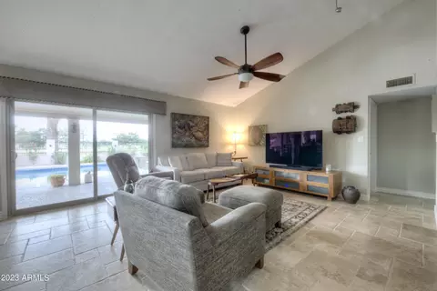 4446 E Cortez St, Phoenix, AZ 85028 photo 4