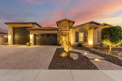 9225 W Foothill Dr, Peoria, AZ 85383