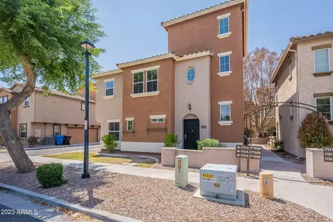 1718 N 77th Gln, Phoenix, AZ 85035