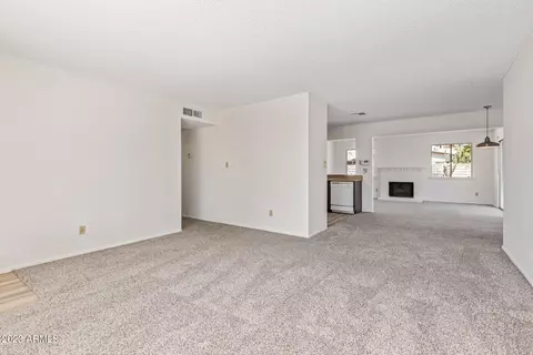 530 W Posada Ave, Mesa, AZ 85210