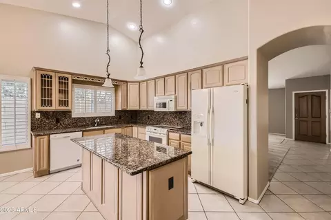 5011 E La Mirada Way, Phoenix, AZ 85044 photo 8