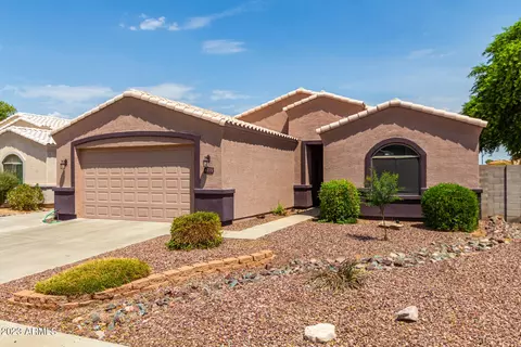 6775 N 79th Dr, Glendale, AZ 85303