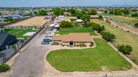 2830 E Ryan Rd, Gilbert, AZ 85297 photo 3
