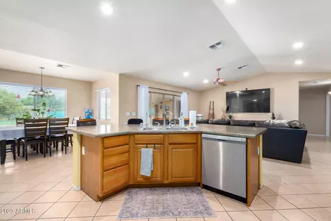2830 E Ryan Rd, Gilbert, AZ 85297 photo 13