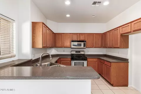 11638 W Monroe St, Avondale, AZ 85323