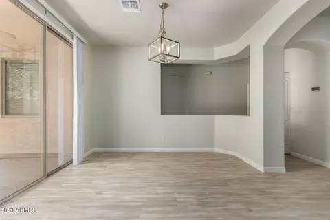 825 S Nielson Ct, Gilbert, AZ 85296 photo 9