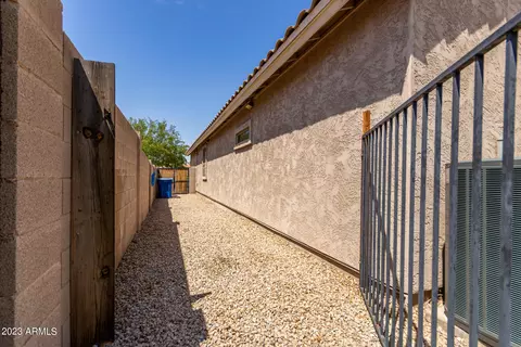 825 S Nielson Ct, Gilbert, AZ 85296 photo 29