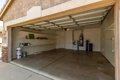 825 S Nielson Ct, Gilbert, AZ 85296 photo 27