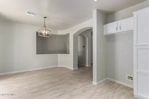 825 S Nielson Ct, Gilbert, AZ 85296 photo 10