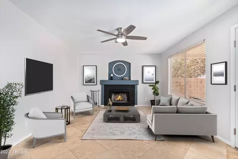 403 E Glenhaven Dr, Phoenix, AZ 85048 photo 4