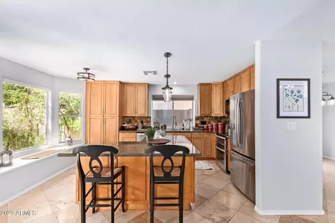 403 E Glenhaven Dr, Phoenix, AZ 85048 photo 5